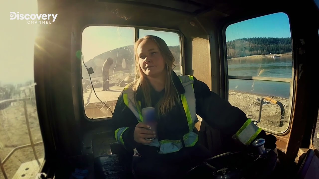 Per Tony Beets è dura risollevarsi: la sua draga si è arenata | GOLD RUSH - S7