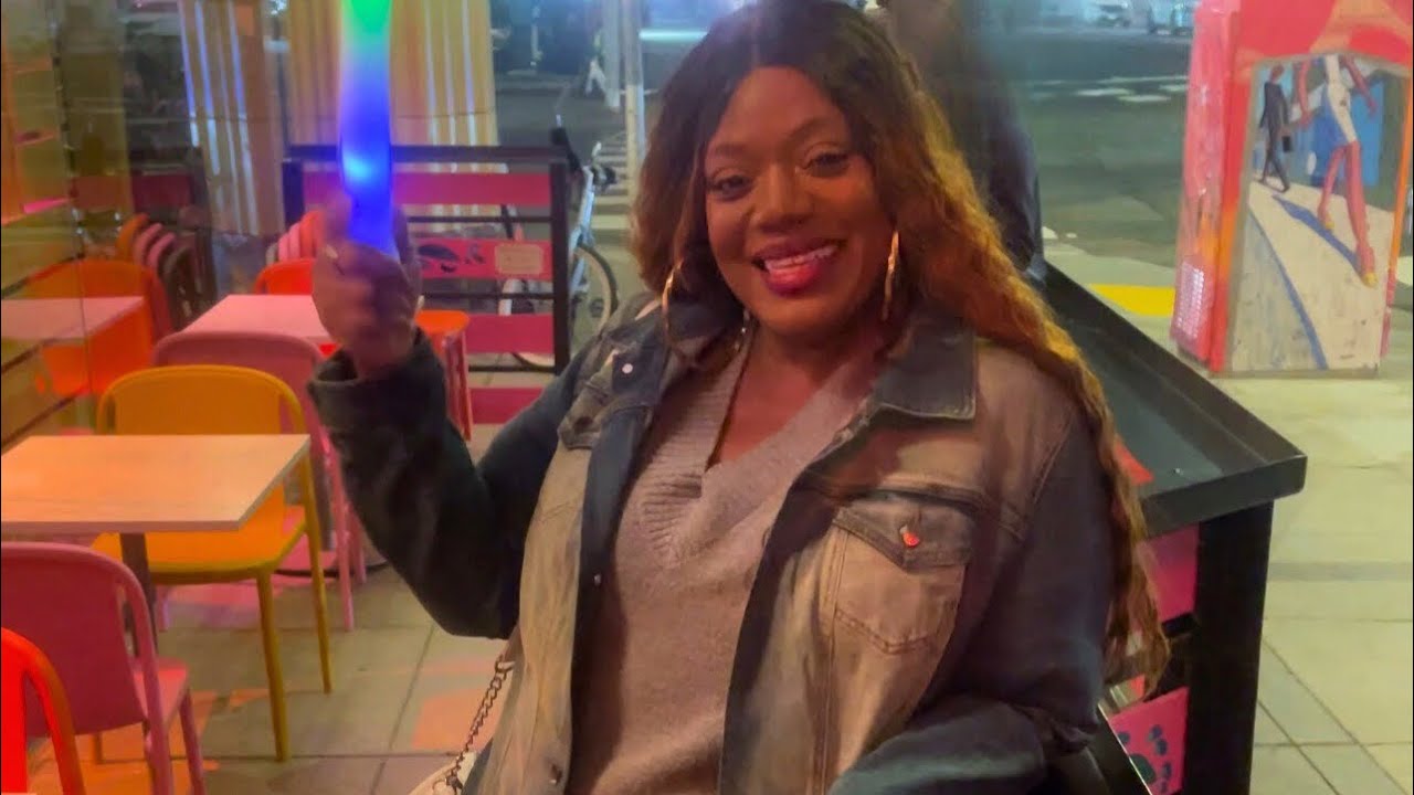 Birthday Vlog| Birthday Dinner Celebrating,Girls Night Out & Dancing