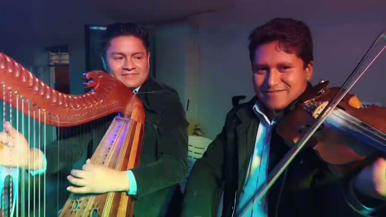 Duo de Oro   Cesar bolo y Flor Pomabambina