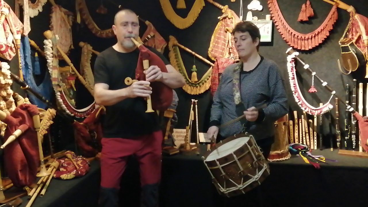 Réplica da gaita do Rilo de Betanzos - Danza de paus de Betanzos (Casto Sampedro nº 398)