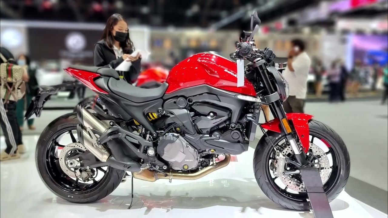 Ducati Monster 937 cc