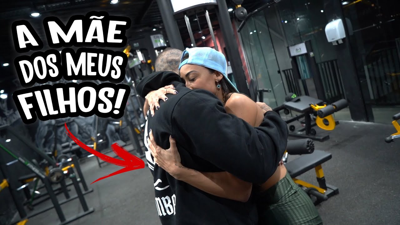 TOGURO MANDOU NA LATA DA ENFERMEIRA