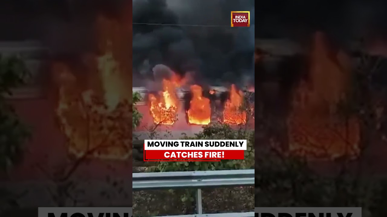 Rajdhani Train Fire Video: Fire Breaks Out on Moving Train in Ratlam&rsquo;s Alot #viral #rajdhaniexpress