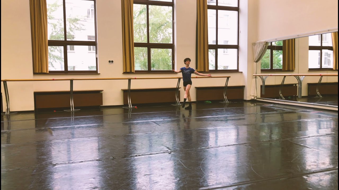 Ellina Akimova - Petite batterie