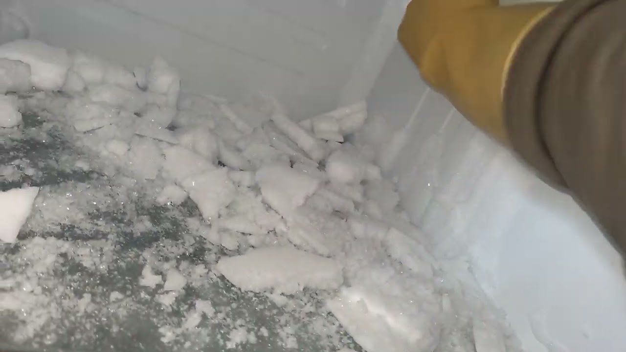 Don't mind me just doing some de-iceing 