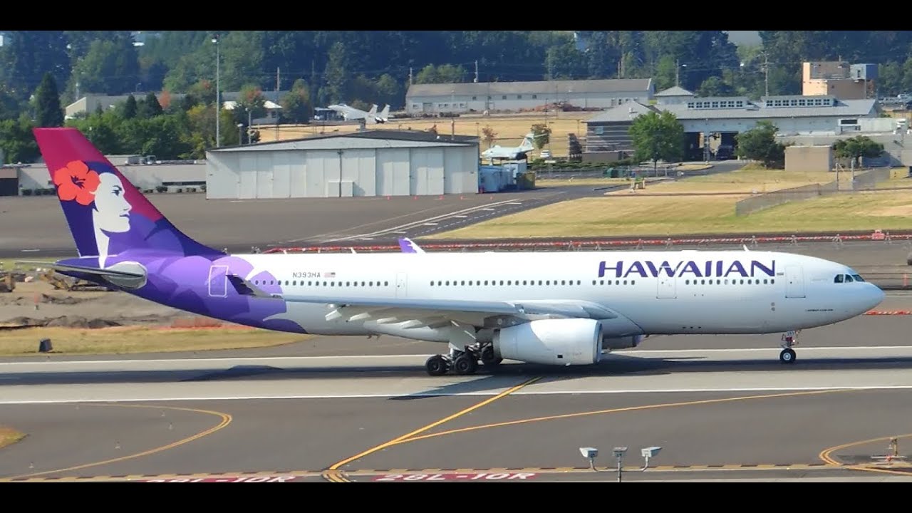 Hawaiian Airlines Airbus A330-200 [N393HA] takeoff from PDX
