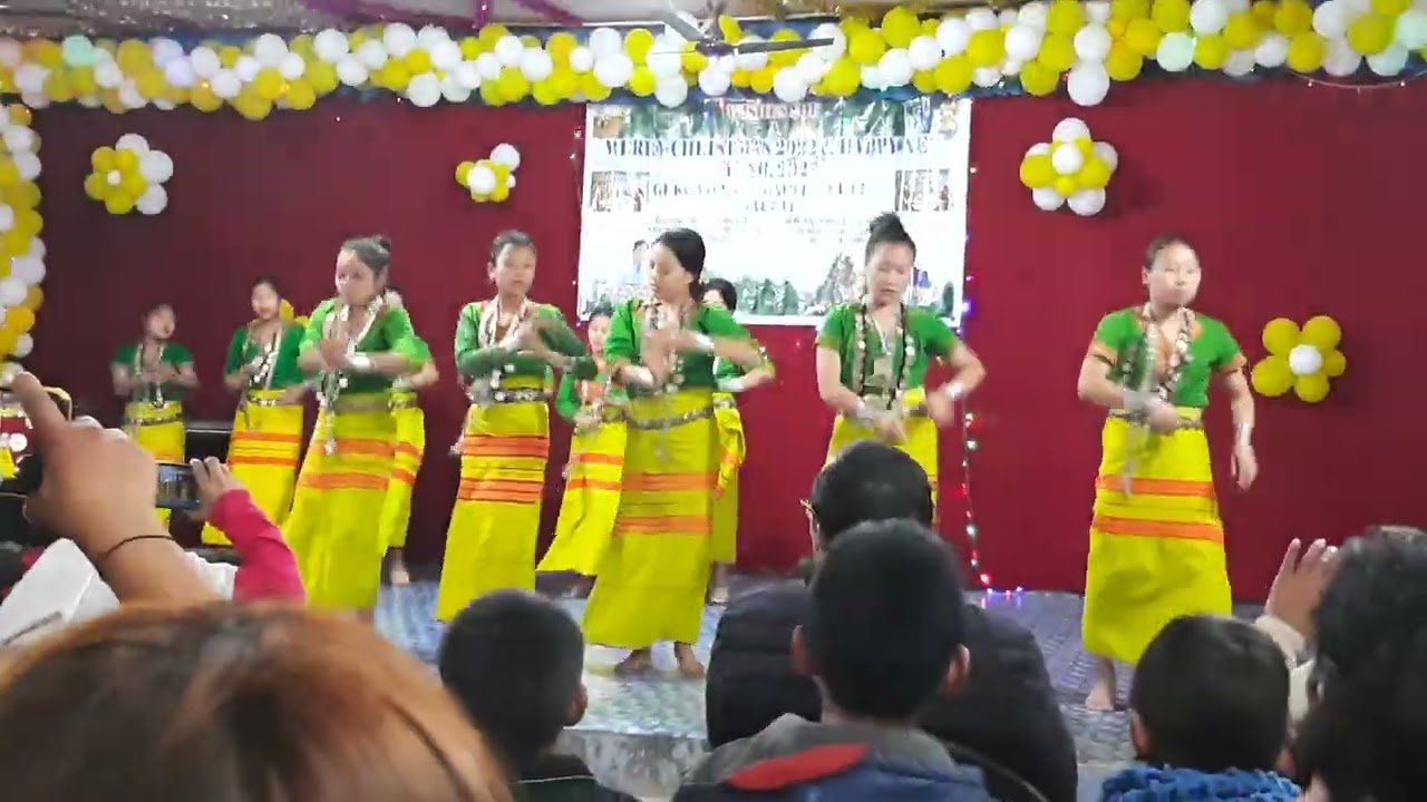 si si ngoluk gidie / Christmas dance / philipia house / gvbc/