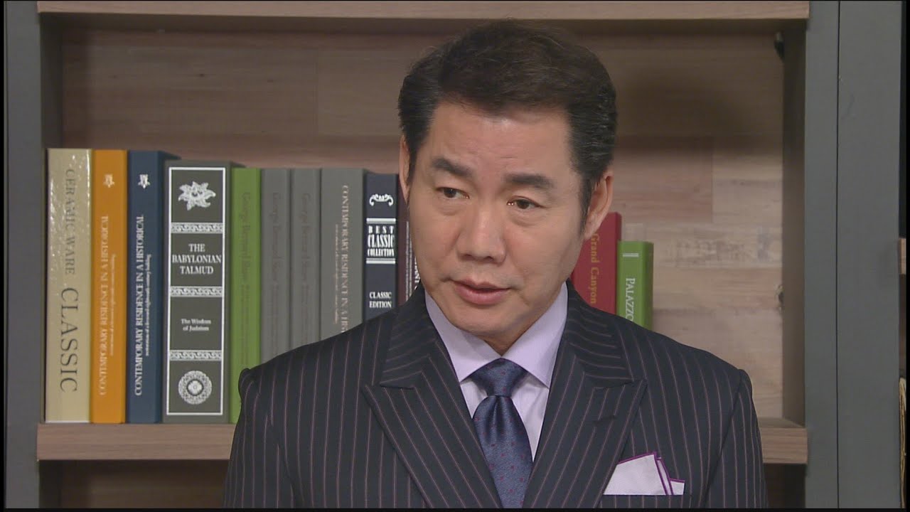 [HOT] 장미빛 연인들 27회 - '당장 사과해!!' 영국(박상원), 진실 알고 연화(장미희)에 사과하라 명령 20150117