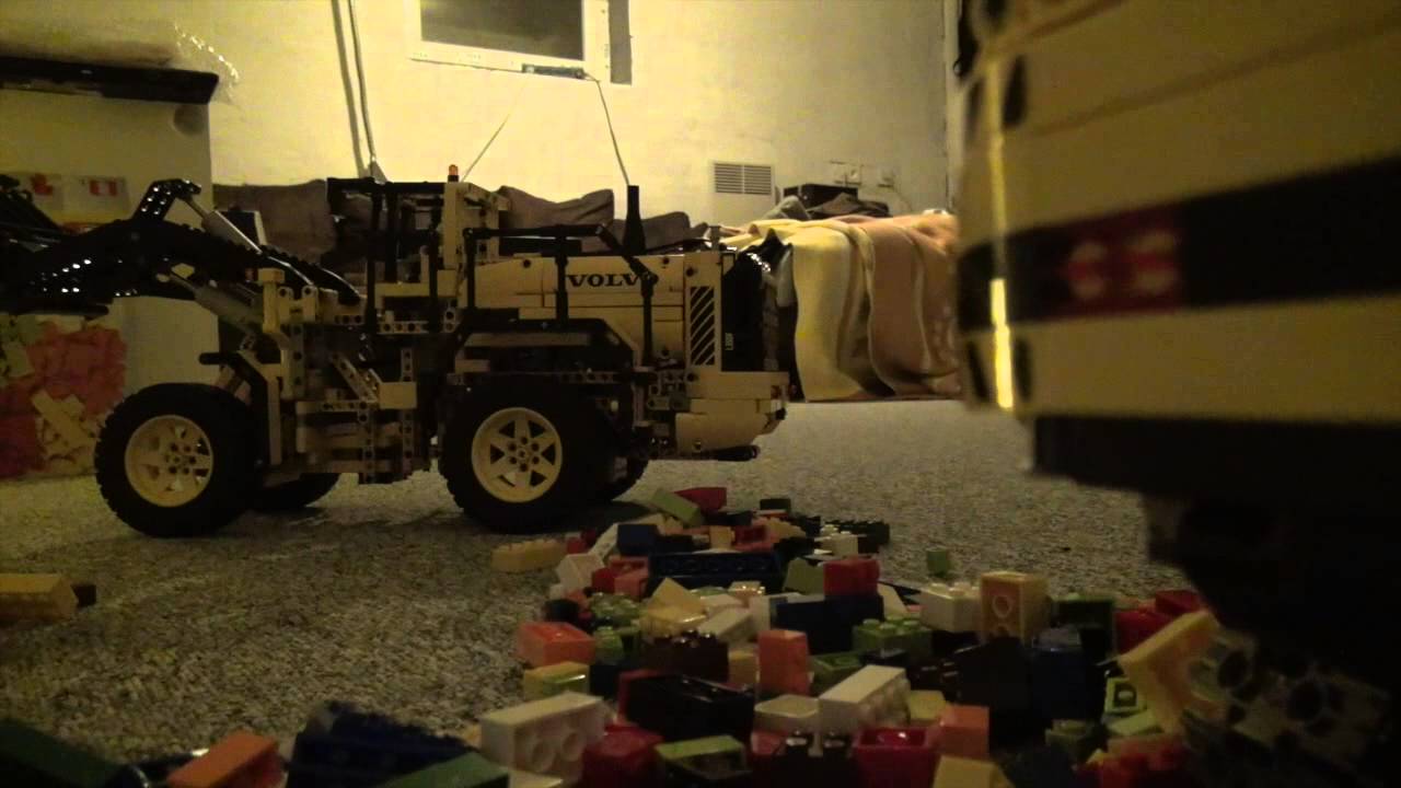 Lego Technic VOLVO L350F 42030