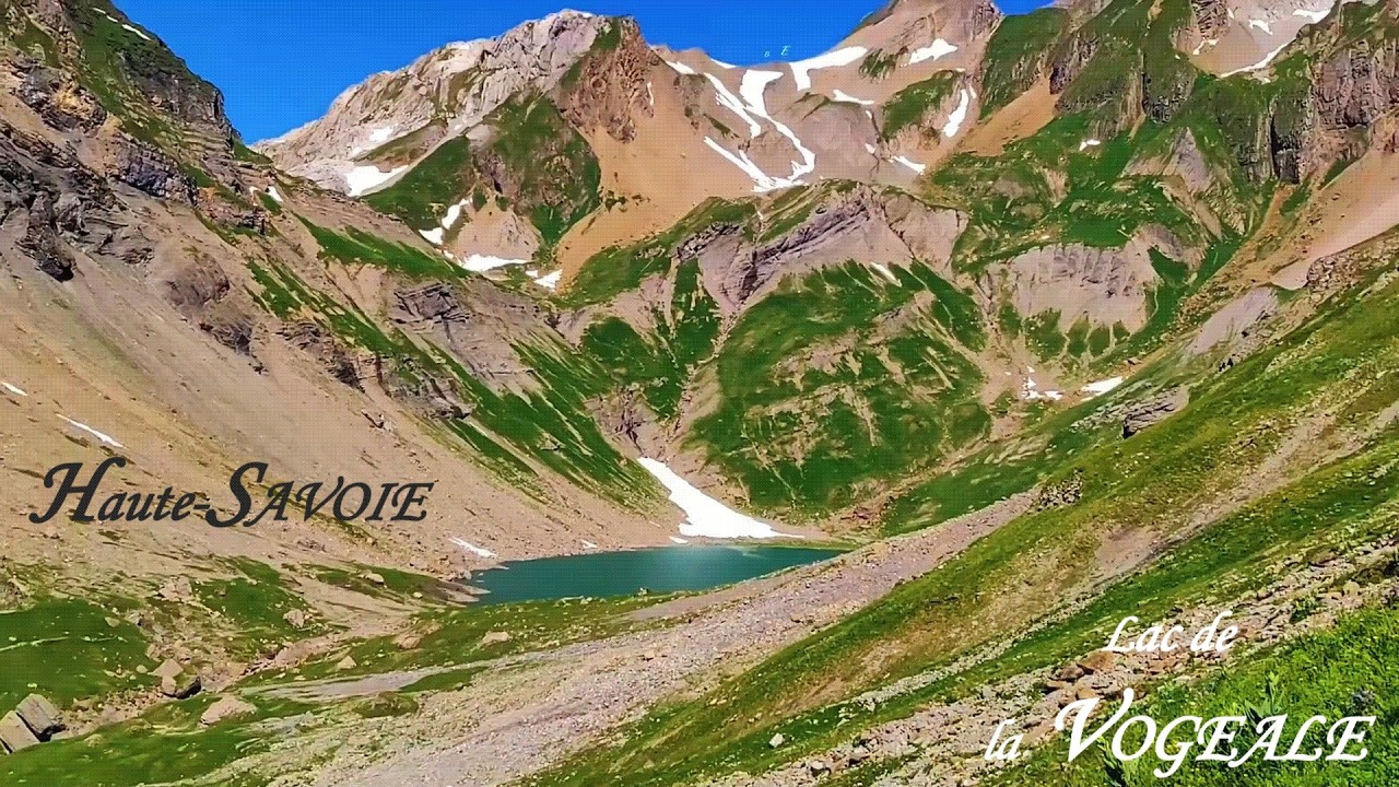 Haute-SAVOIE   Lac de la VOGEALE , au Cirque du FER à Cheval