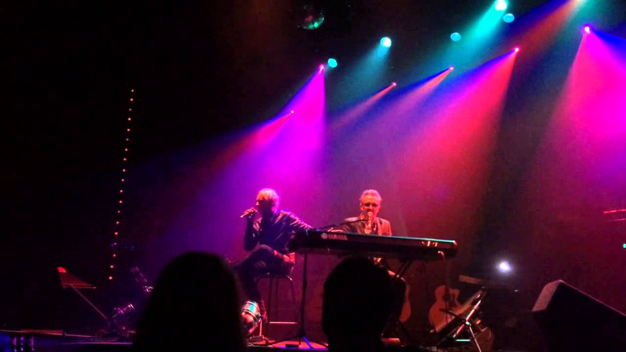 Wayne Hussey & Ashton Nyte - Butterfly on a Wheel