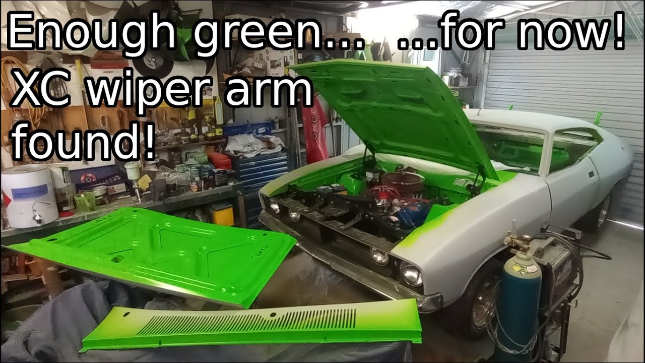 XB Found Ford Falcon 351 Hardtop project: That's enough green for now, XC wiper mech secured too.