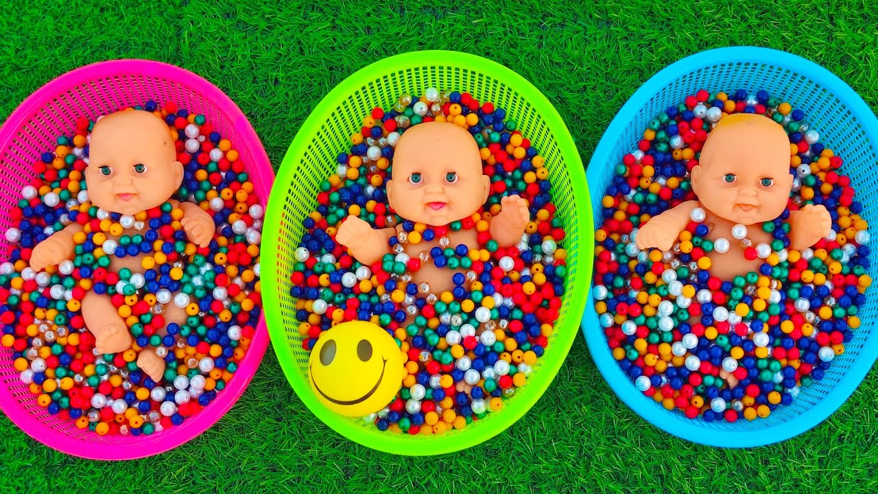 4 minutes Satisfying amezing ASMR with Full of 3 Rainbow Bath tube Candy's with M& M's Slime cutting