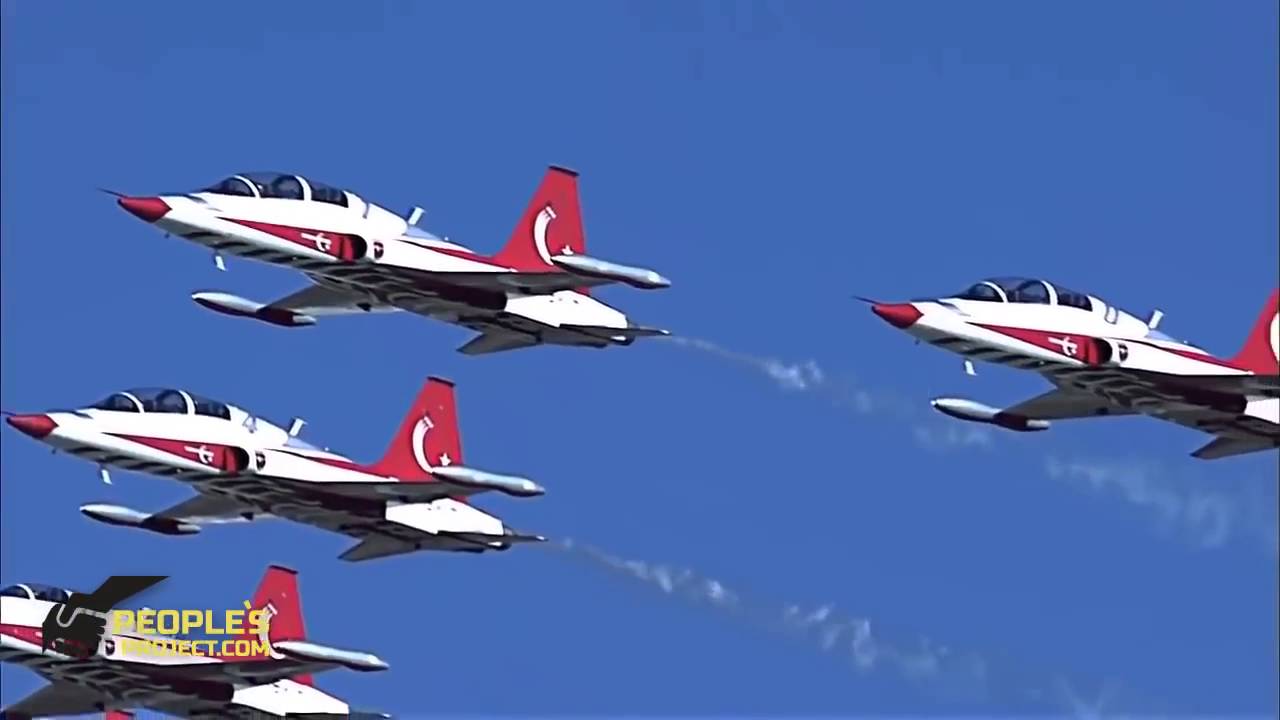 Ukrayna'dan Rusları &ccedil;ıldırtan T&uuml;rk ordusu klibi