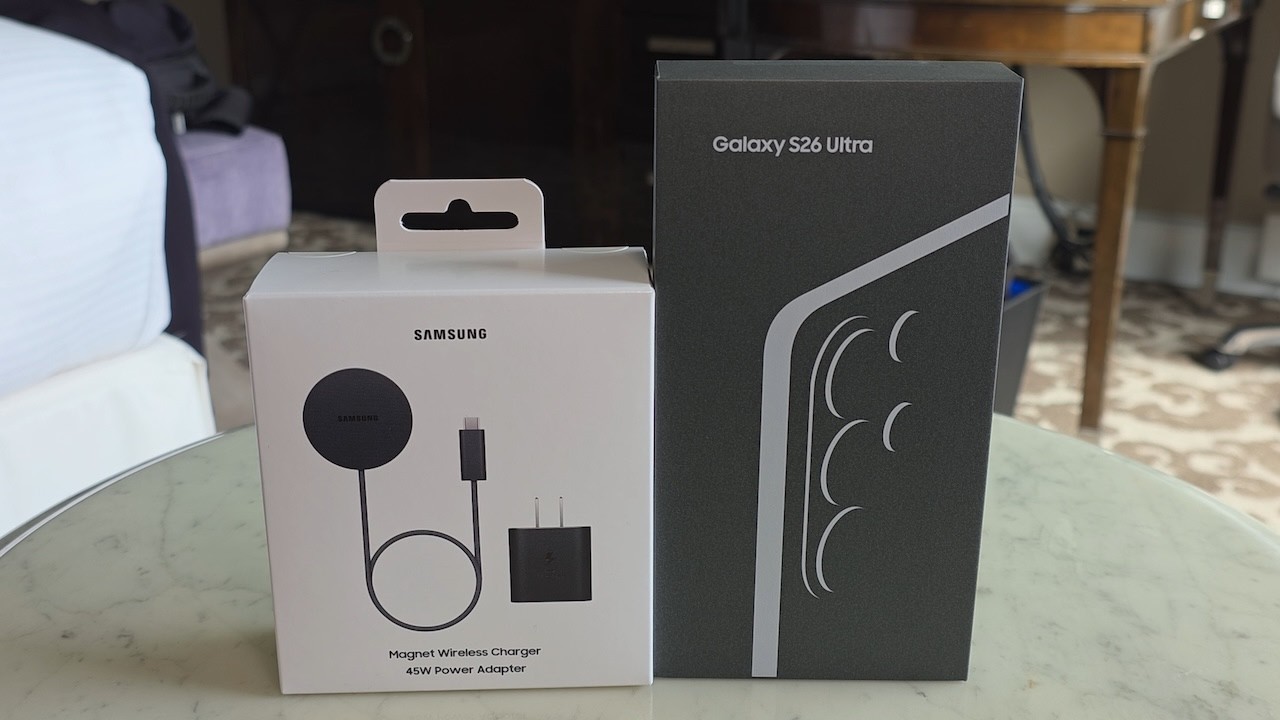 Samsung Galaxy S26 Ultra Unboxing + 25W Wireless Magnet Charger