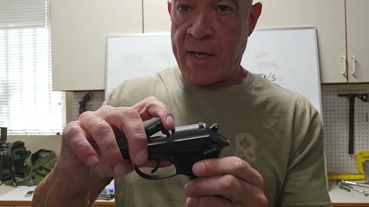 Beretta 32 vs Walther PPK