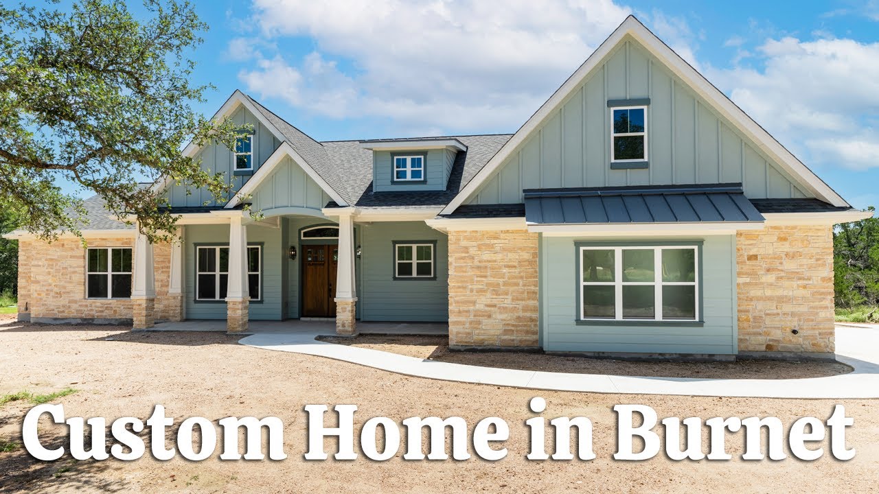 New Custom Home in Burnet