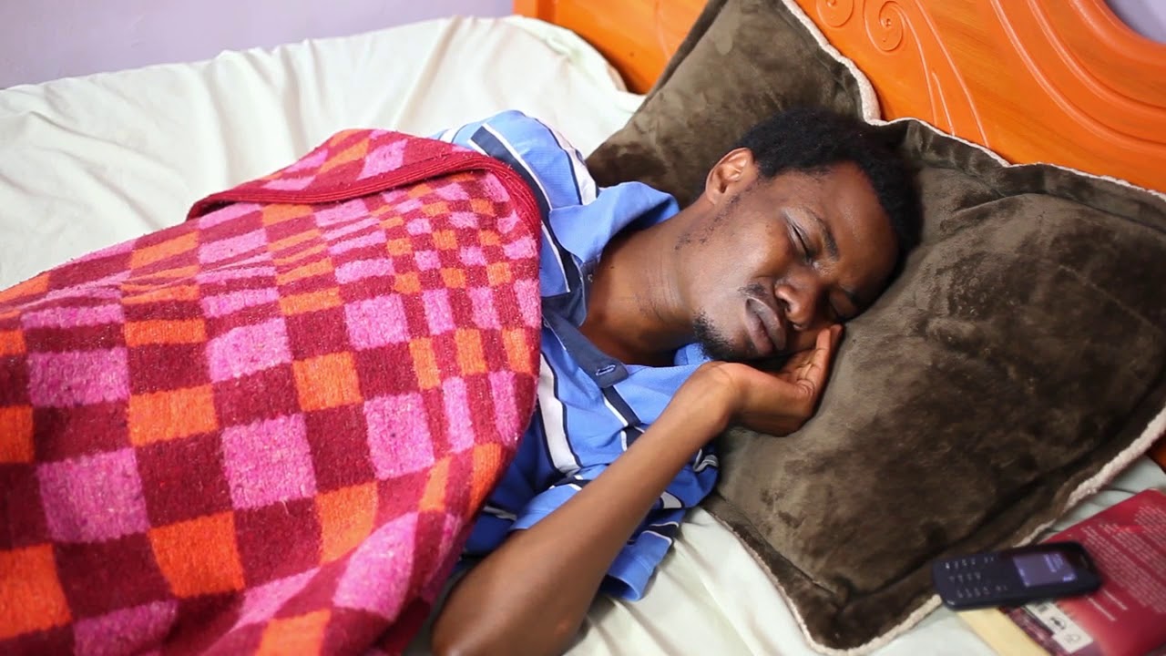 #DESAGU COMEDY -SLOUNE VISITS SICK DESAGU .SUBSCRIBE