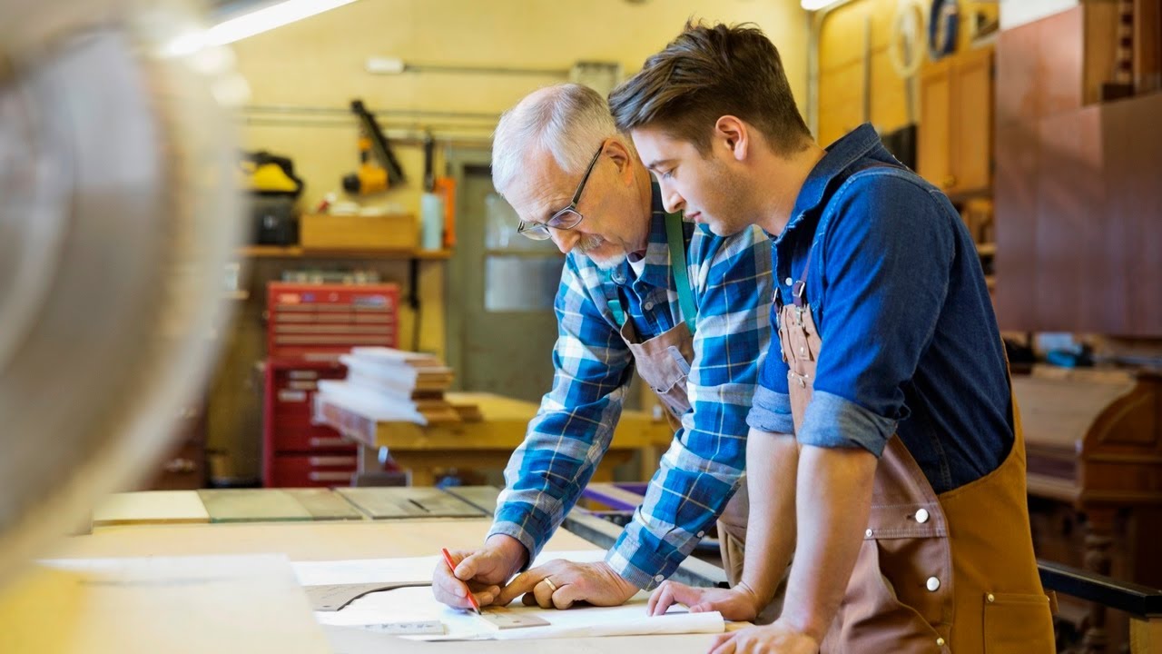 Morrison government unveil $1.2B apprentice job scheme