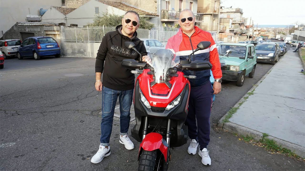 Marco Fabiani Ft. Gianni Stino - Pe dind'e quartiere (Ufficiale 2020)