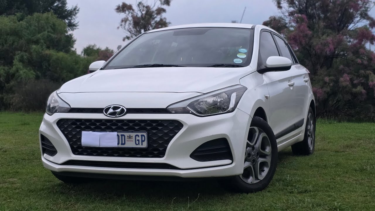 Is the 2020 I20 worth it for students? Ft Lisa