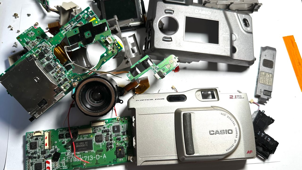Casio QV 2000UX Digital Camera Teardown