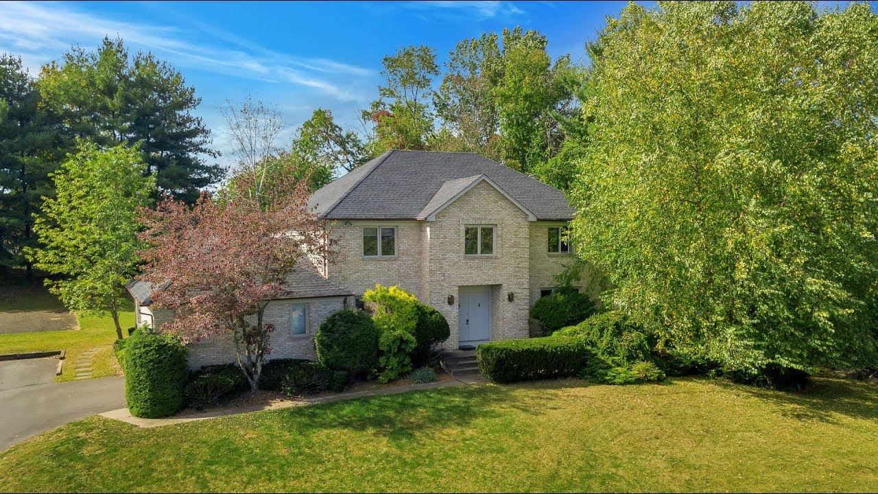 Real Estate Video Tour | 4 Larkspur Ct New City, NY 10956 | Rockland County, NY