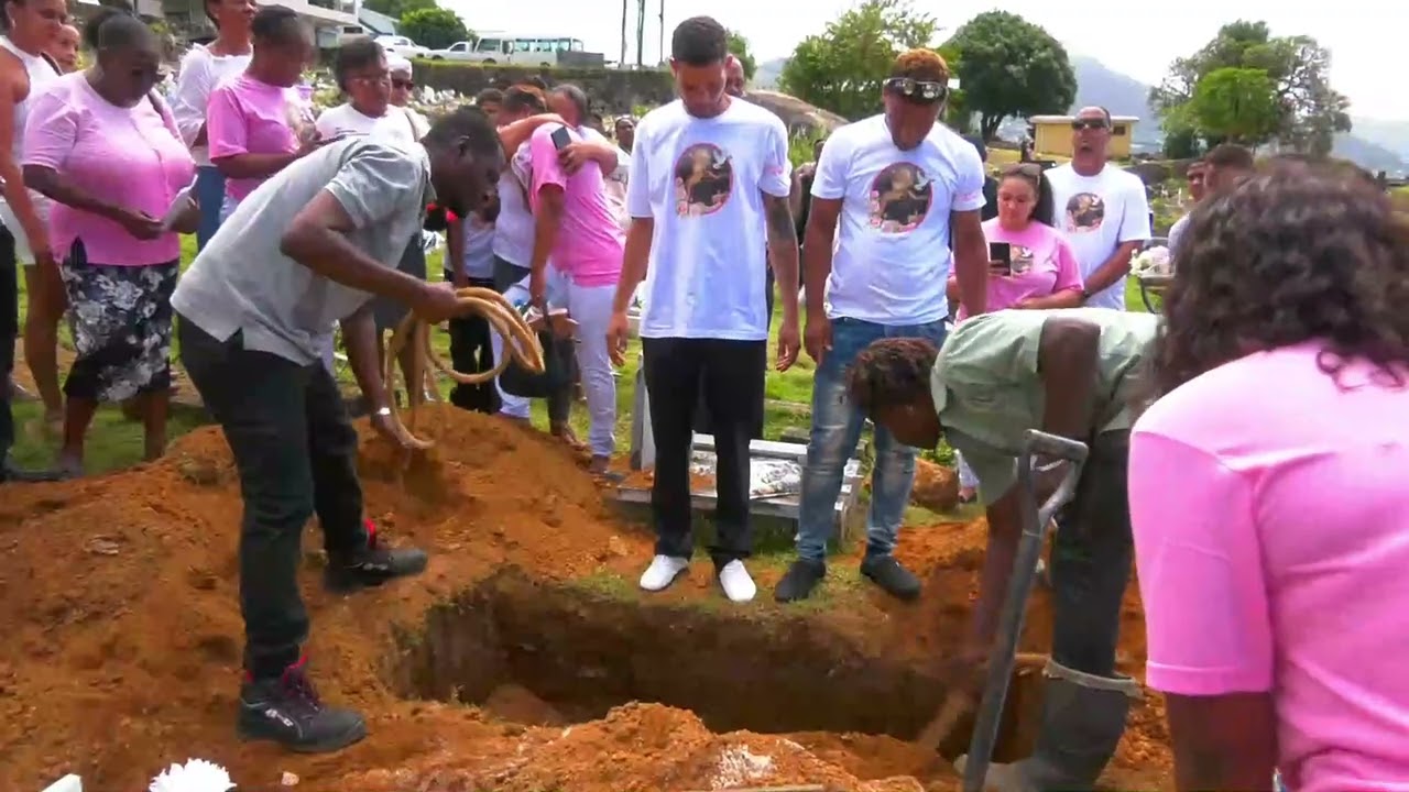 FUNERAL OF BABY  AVIELLE HOAUREAU THE BURIAL