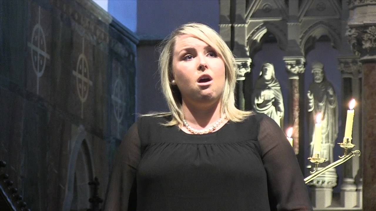 Sinead O'Brien - Nella Fantasia