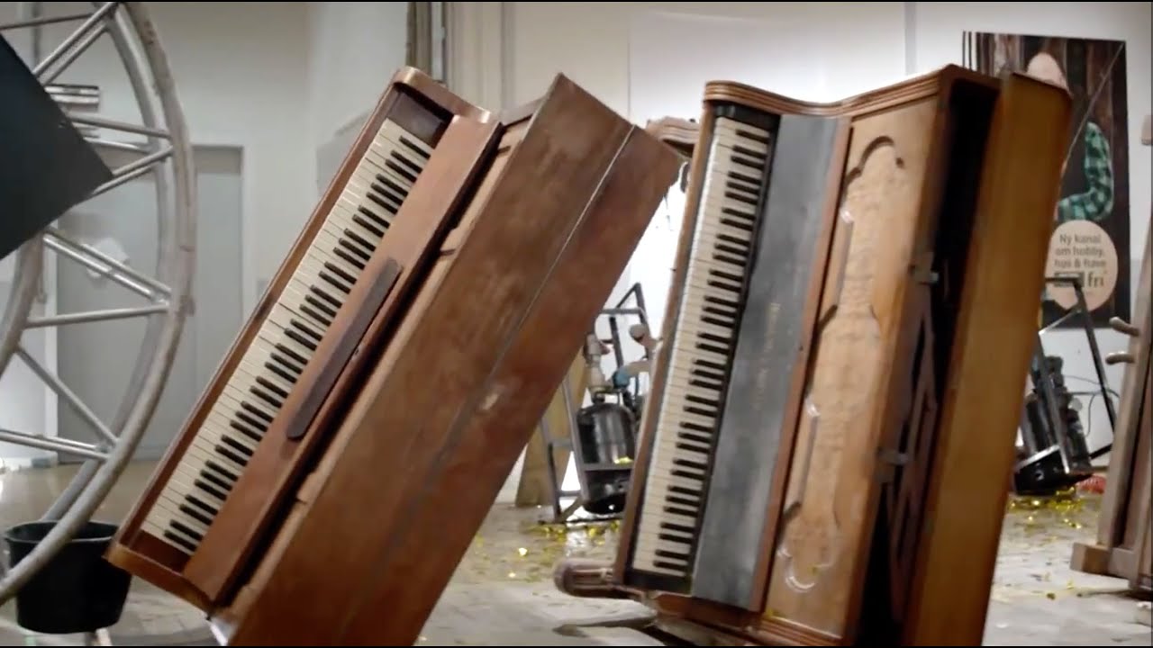 Rube Goldberg machine
