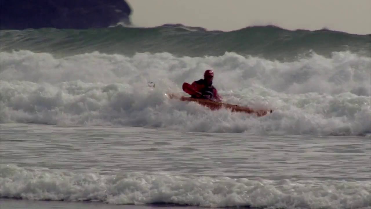Sea Kayak Surfing Skills with Kayak Essentials   Hell's Mouth