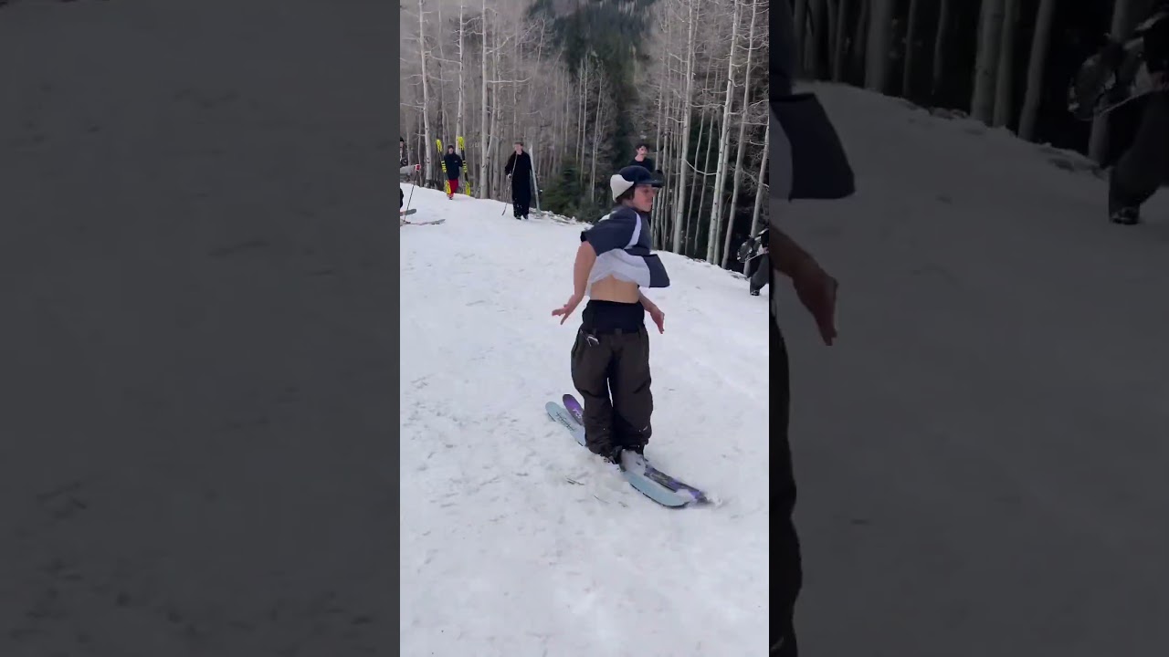 POMT CleanF Wrinkle Baggy Snow Pants | 🎿: George #snowpants #winterclothes #skier #skiing
