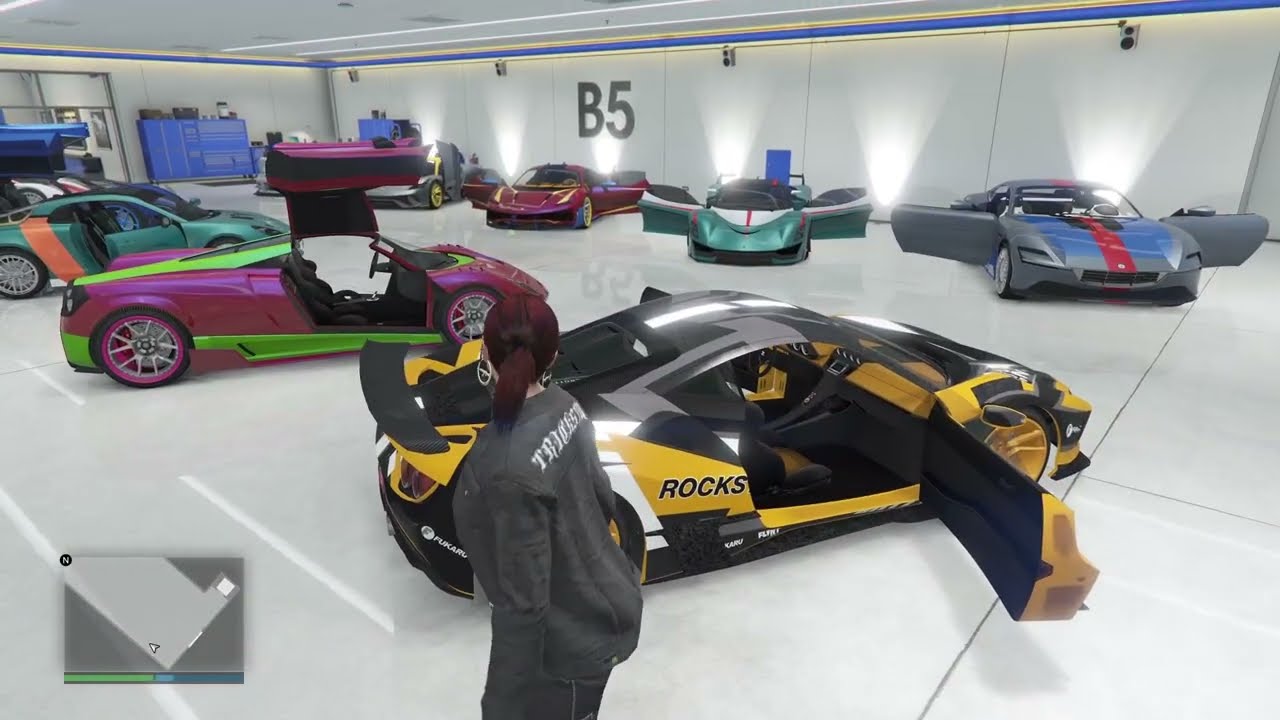 GTA V ONLINE. HYPER CAR GARAGE . THE VINEWOOD CAR CLUB.  WORK AND PLAY.