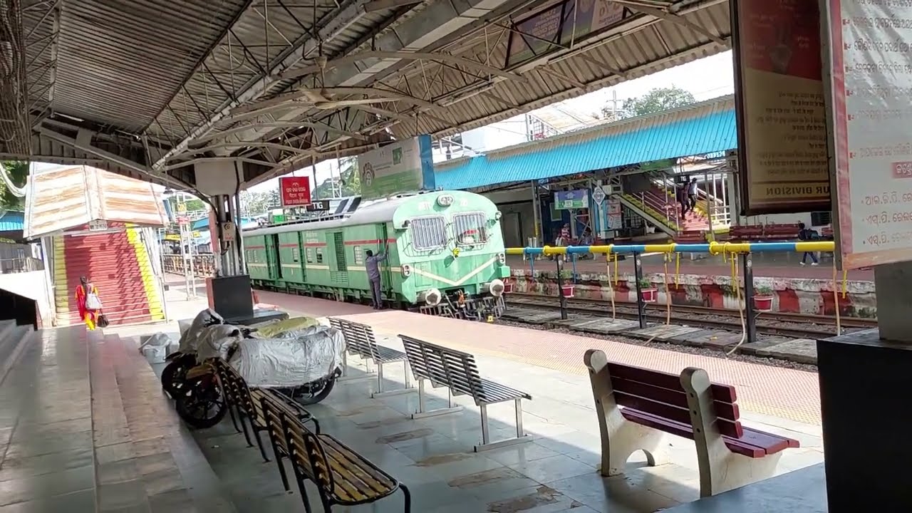 😍Titlagarh railway station/ railway jn/ Titlagarh/odisha/local traveler /Indian