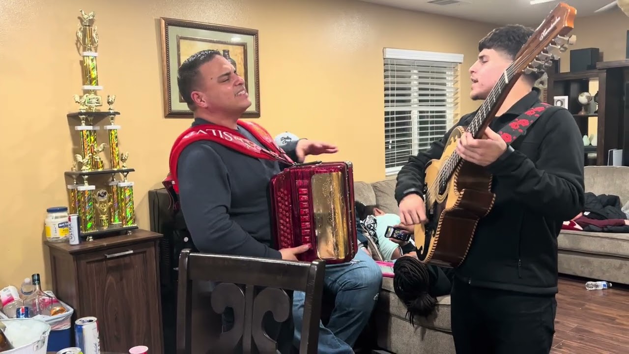 Besos de Papel - Angel y Angel