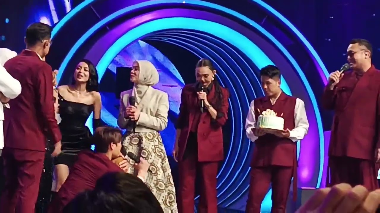 MOMEN PERAYAAN ULANG TAHUN LESTI DI DA7 || LIVE ON AIR DA7