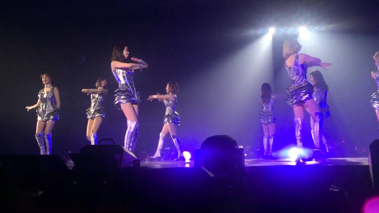 160416 SNSD Mr. Mr. - Sign - The Great Escape intro - Run Devil Run - Mr. taxi PHANTASIA IN JAKARTA