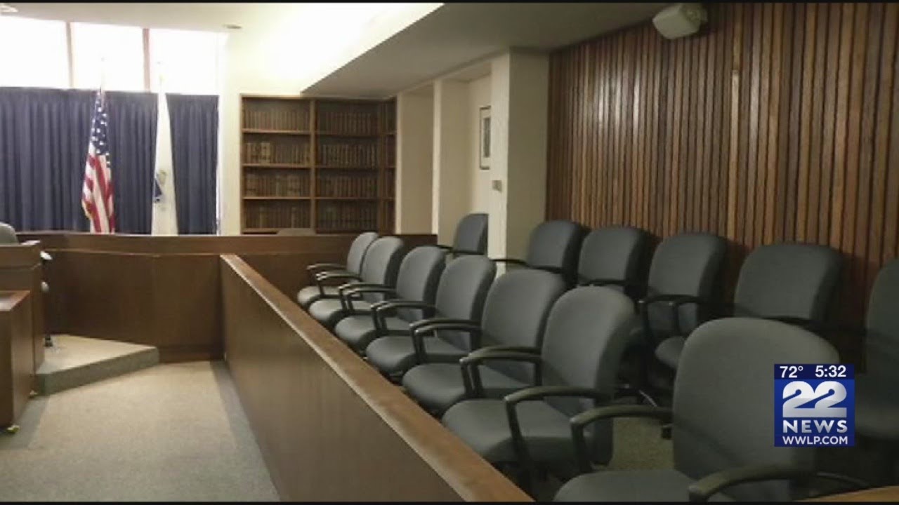 What happens if you don't show up for jury duty?