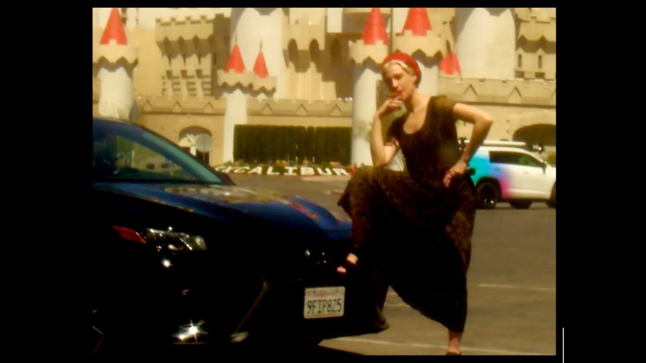 Molly Nilsson 