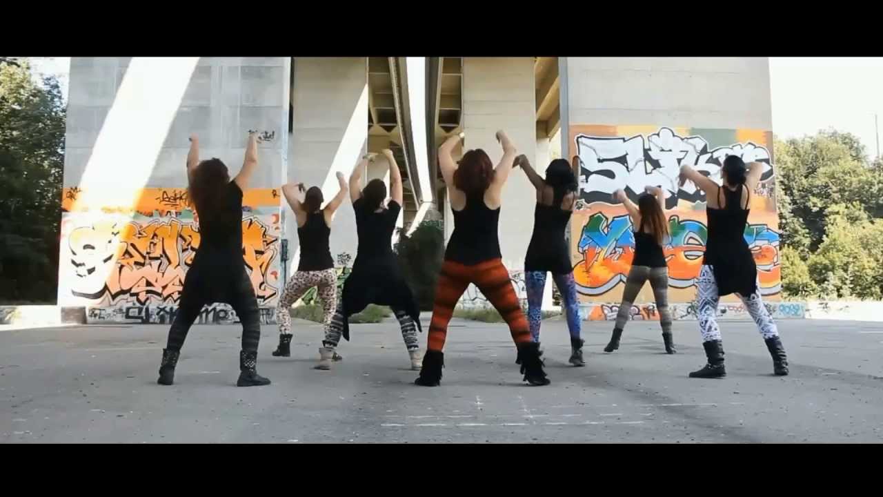 Marion Mango - Gal click riddim (Scorn Dem Productions)