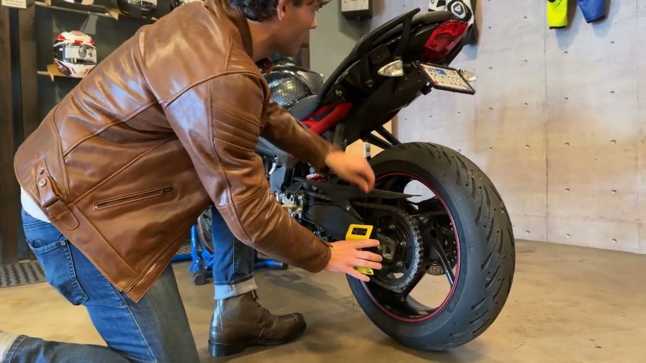 Slacker makes bike setup fast and simple in any situation.