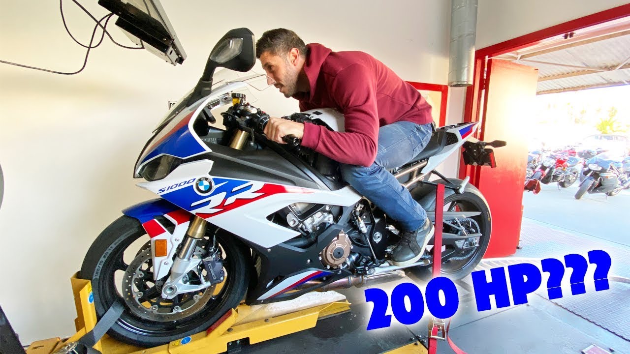 2020 S1000RR Makes INSANE POWER on the Dyno!!!