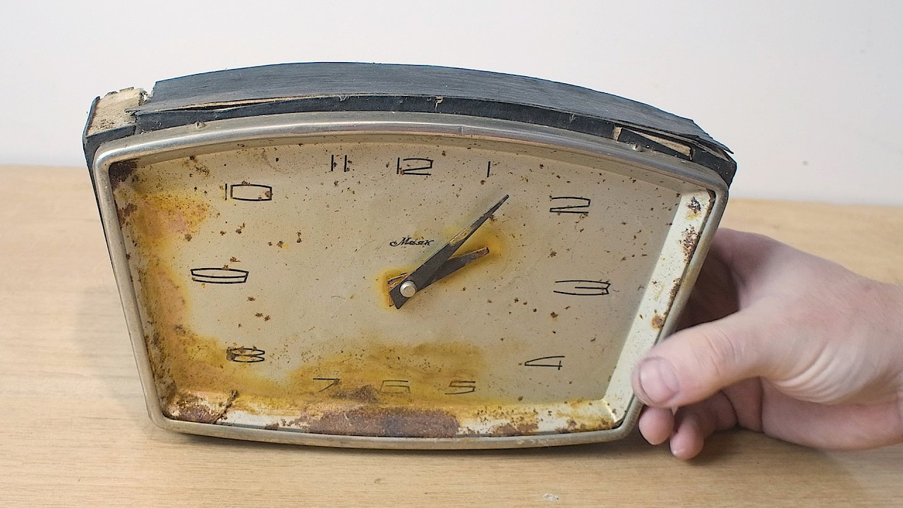 RESTORATION of the antique wooden clock 