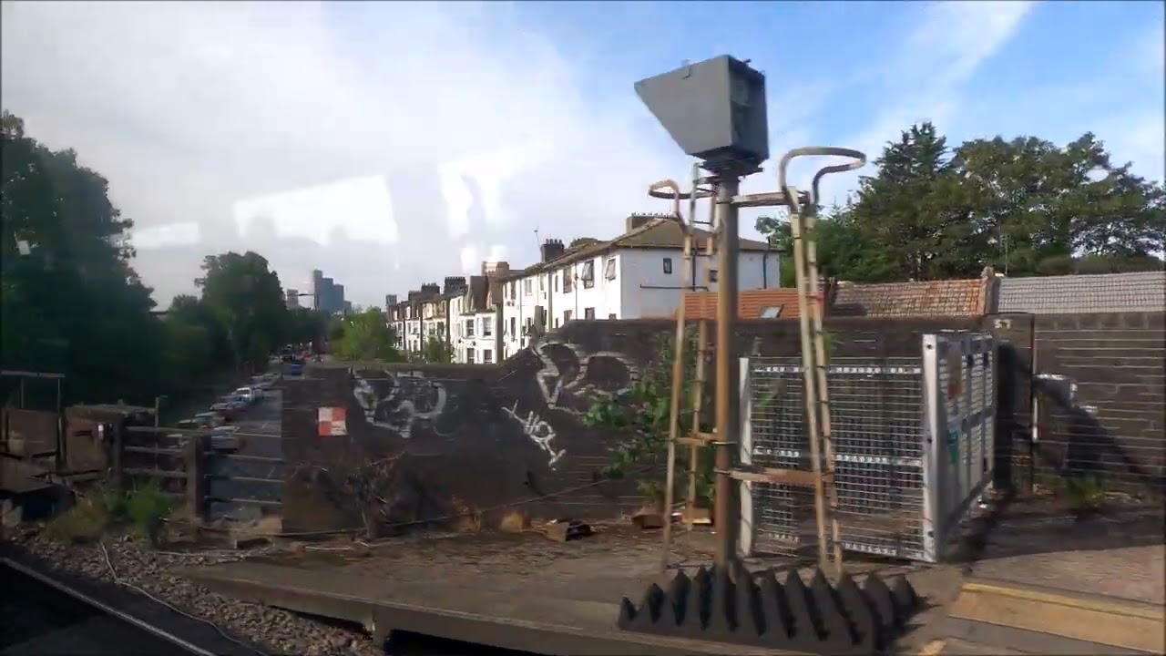 Southern Railway Journey - Clapham Junction To East Grinstead - August 2025 | kittikoko