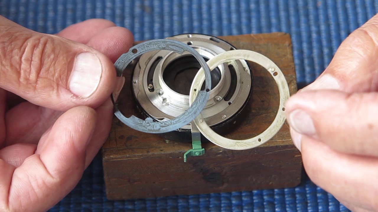 Servicing the Synchro-Compur shutter from a Kodak Retina IIIc camera part 01