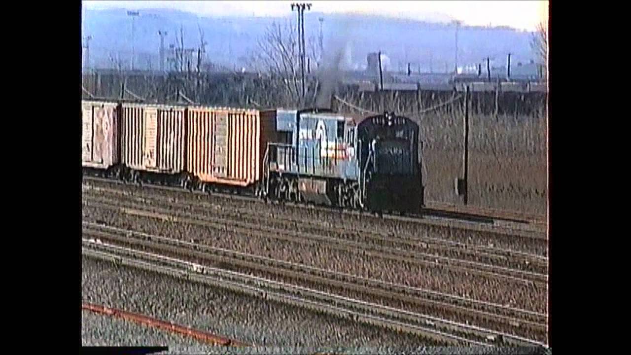 Conrail U23C's and more at Selkirk yard (NY) 04/13/1990