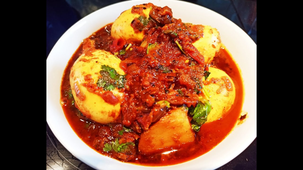 Homemade Healthy & Spicy Egg Curry Recipe.