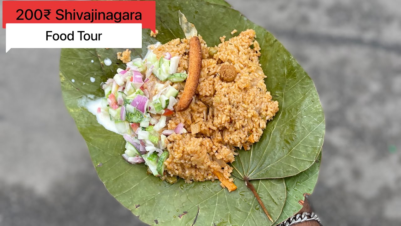 200₹ Shivajinagar Food Tour | Early Morning Food Walk Covering 5 Famous Eateries | Monk Vlogs