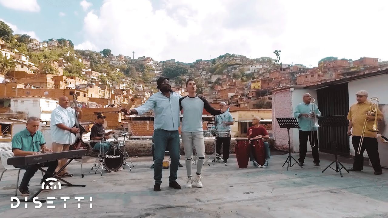 Alfredo Naranjo y El Guajeo - Mujer (Video Oficial)