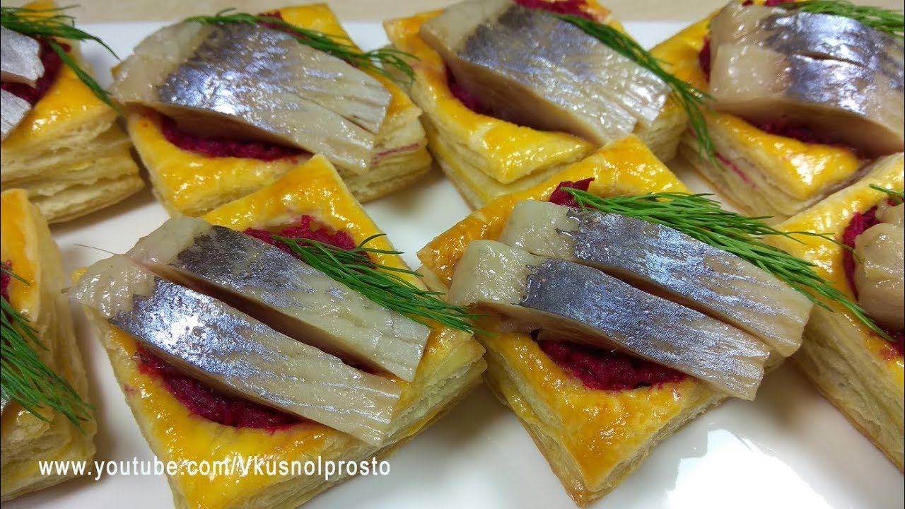 Легкая, нежная и очень вкусная закуска Волованы  со Свеклой и Сельдью.